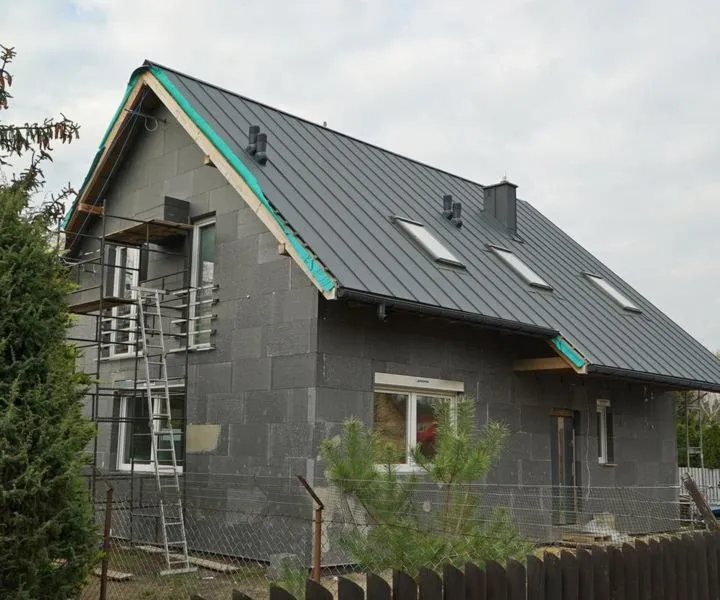 Czy warto inwestować w remont starego poniemieckiego domu? Oto, co musisz wiedzieć
