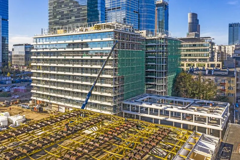 Ile kosztuje budowa biurowca? Przewodnik po cenach i czynnikach wpływających na koszty