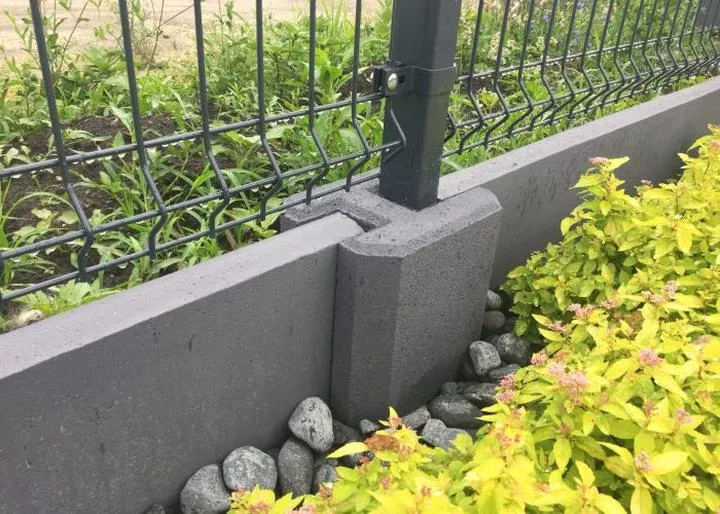 Fundament pod płot murowany