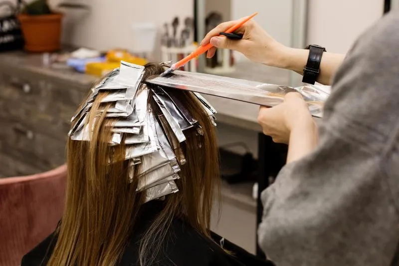 Koloryzacja włosów