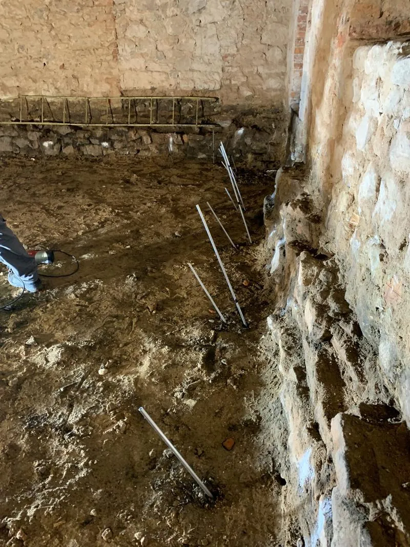 Koszty podbicia fundamentów