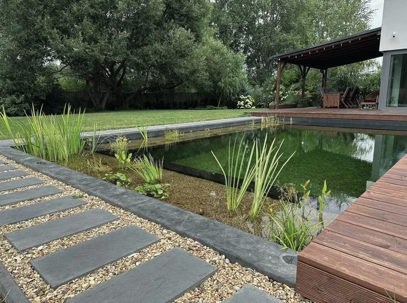 Materiały do budowy stawu kąpielowego