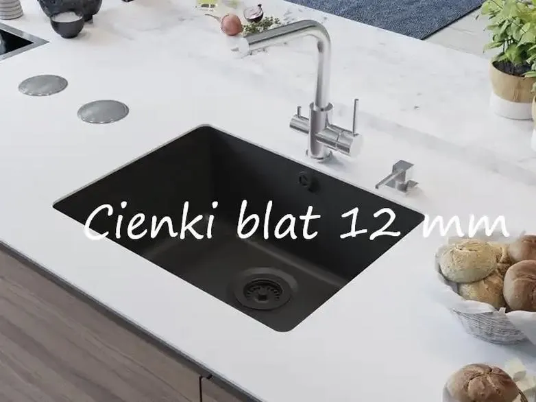 Montaż zlewu jednokomorowego