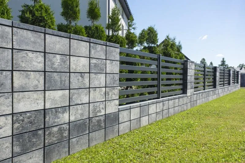 Porównanie typów fundamentów ogrodzenia