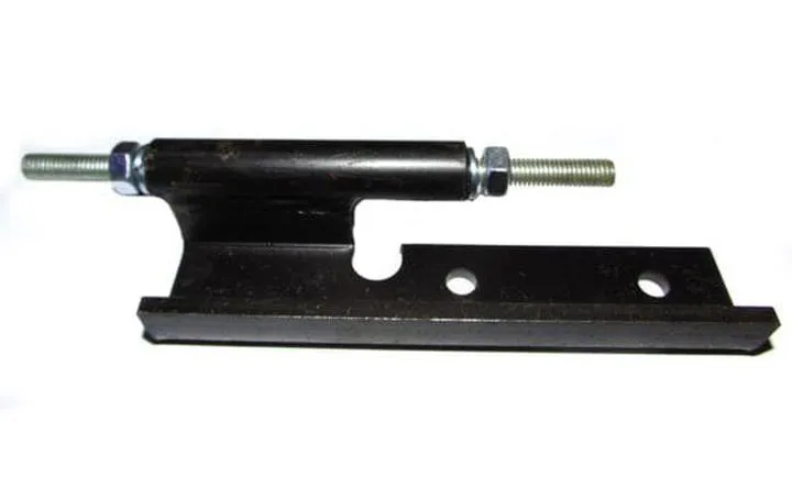 Zamontować alternator